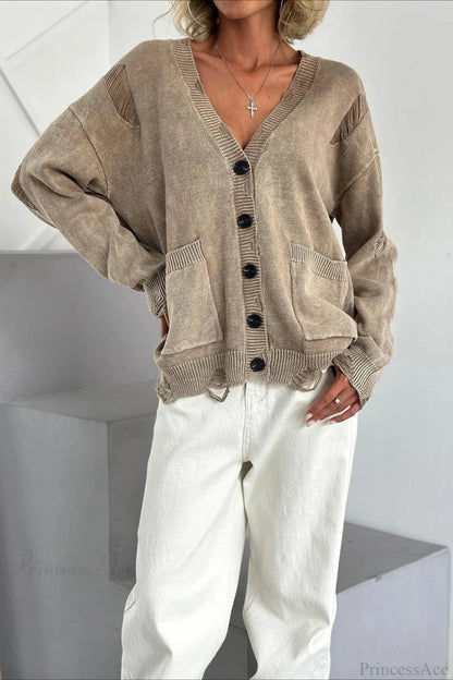 Elegantly Styled Cardigan for Everyday Wear