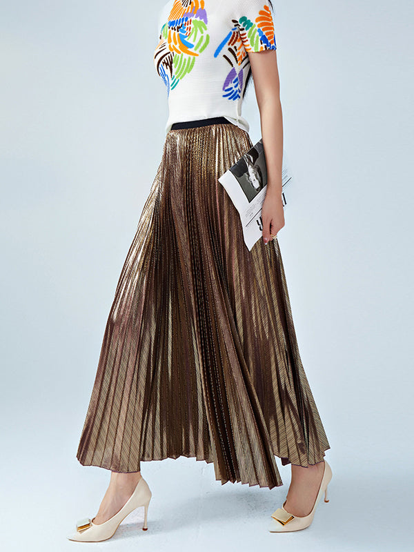Gracefully Styled Garment for Any Occasion