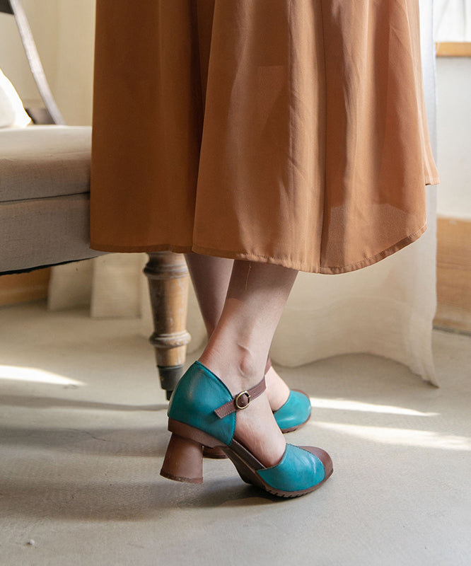 Classic Vintage Heels with a Flattering Fit
