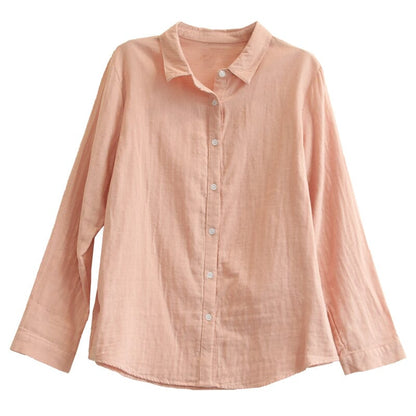 Well Tailored Blouse with a Graceful Silhouette