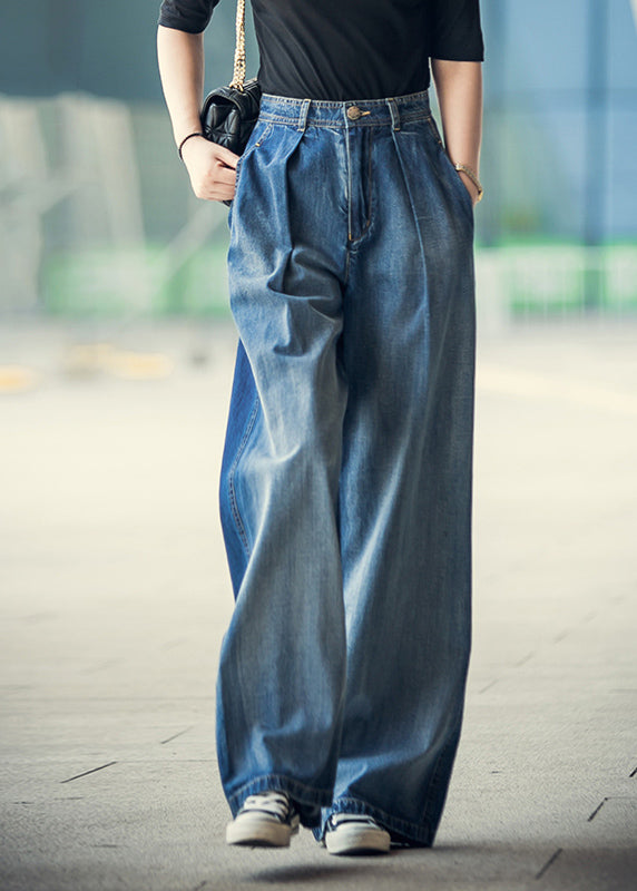 Classic Vintage Pants with a Flattering Fit