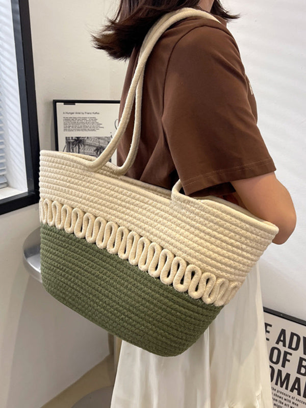 Effortlessly Elegant Bag with a Timeless Design