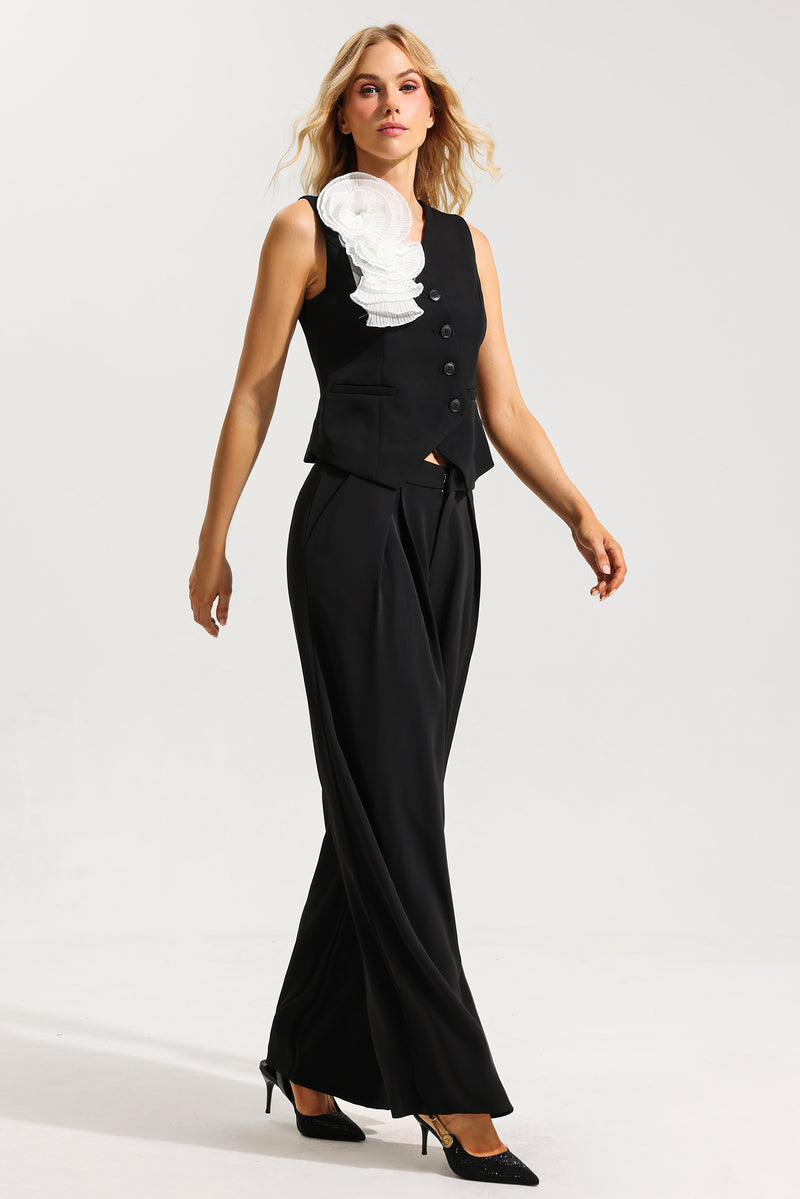 Gracefully Styled Pants for Any Occasion
