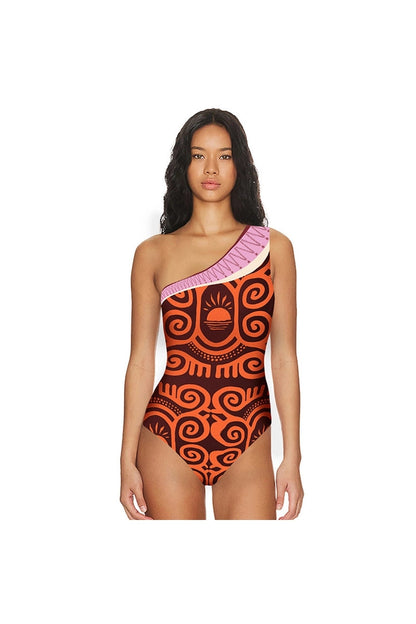 Well Tailored Swimsuit with a Graceful Silhouette