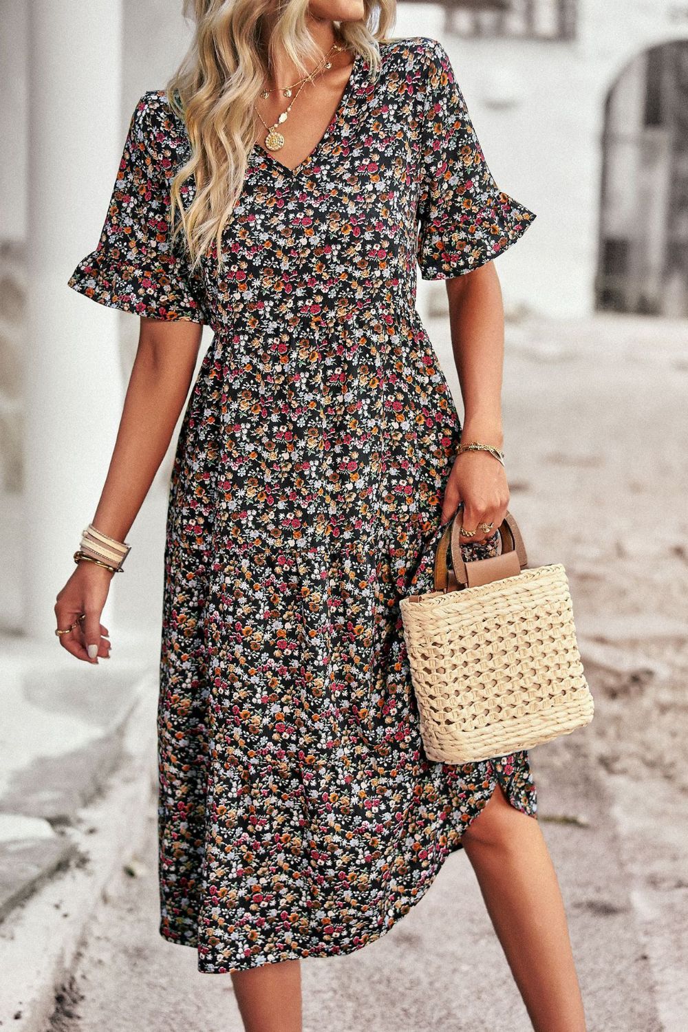 Sophisticated Dress with a Clean Classic Look