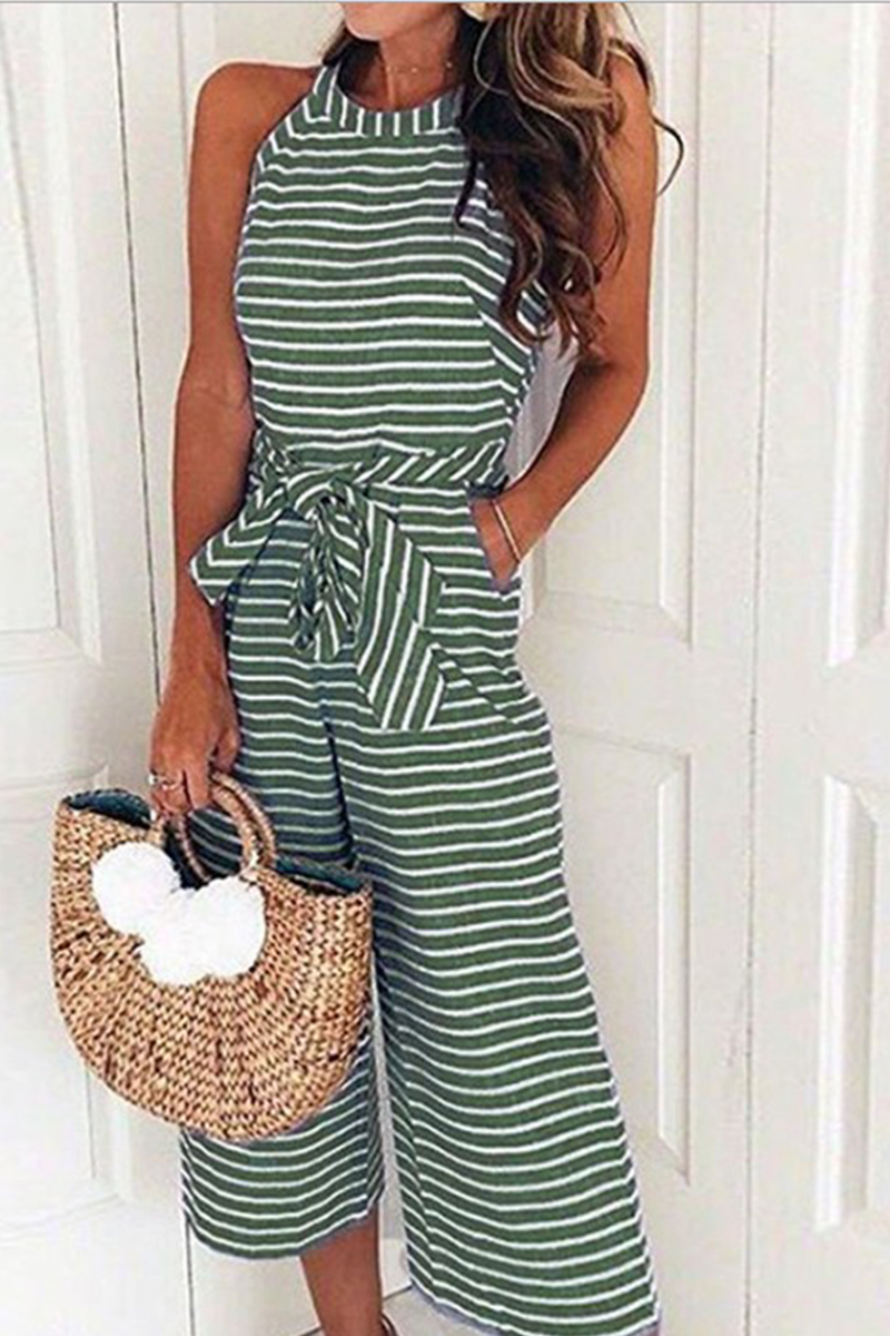 Sophisticated Garment with a Clean Classic Look