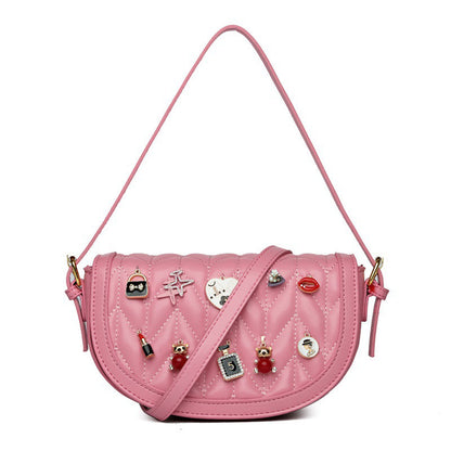 Well Tailored Bag with a Graceful Silhouette