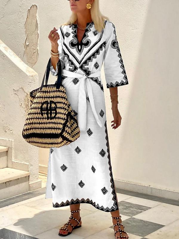 Well Tailored Dress with a Graceful Silhouette