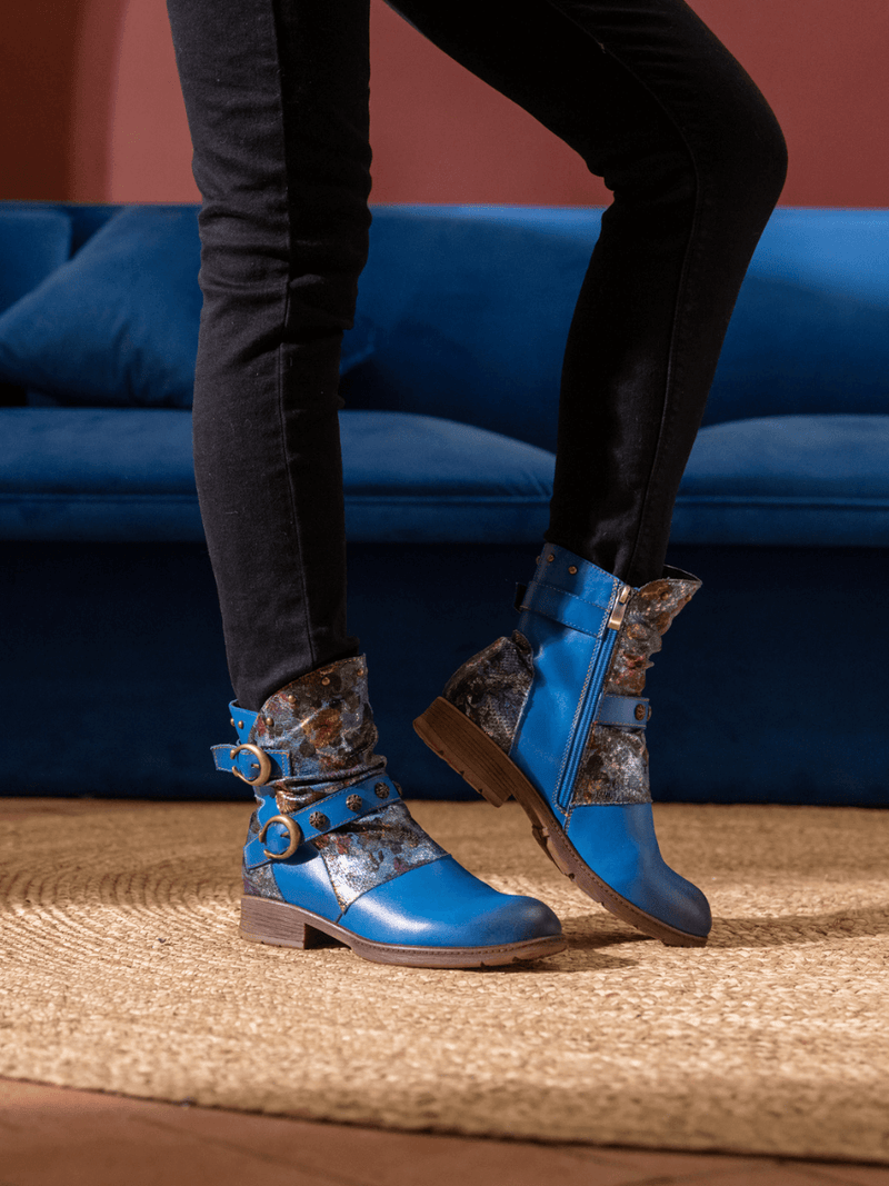 Classic Vintage Boots with a Flattering Fit