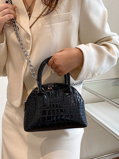 Beautifully Crafted Bag in a Classic Style