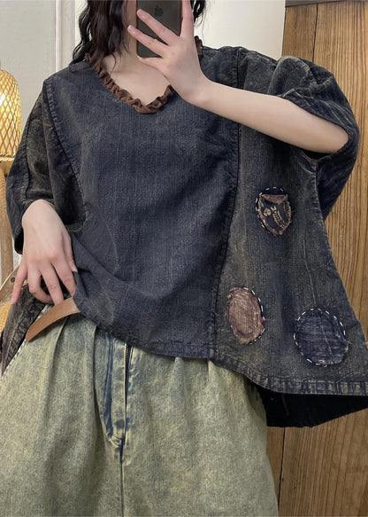 Classic Vintage Shirt with a Flattering Fit