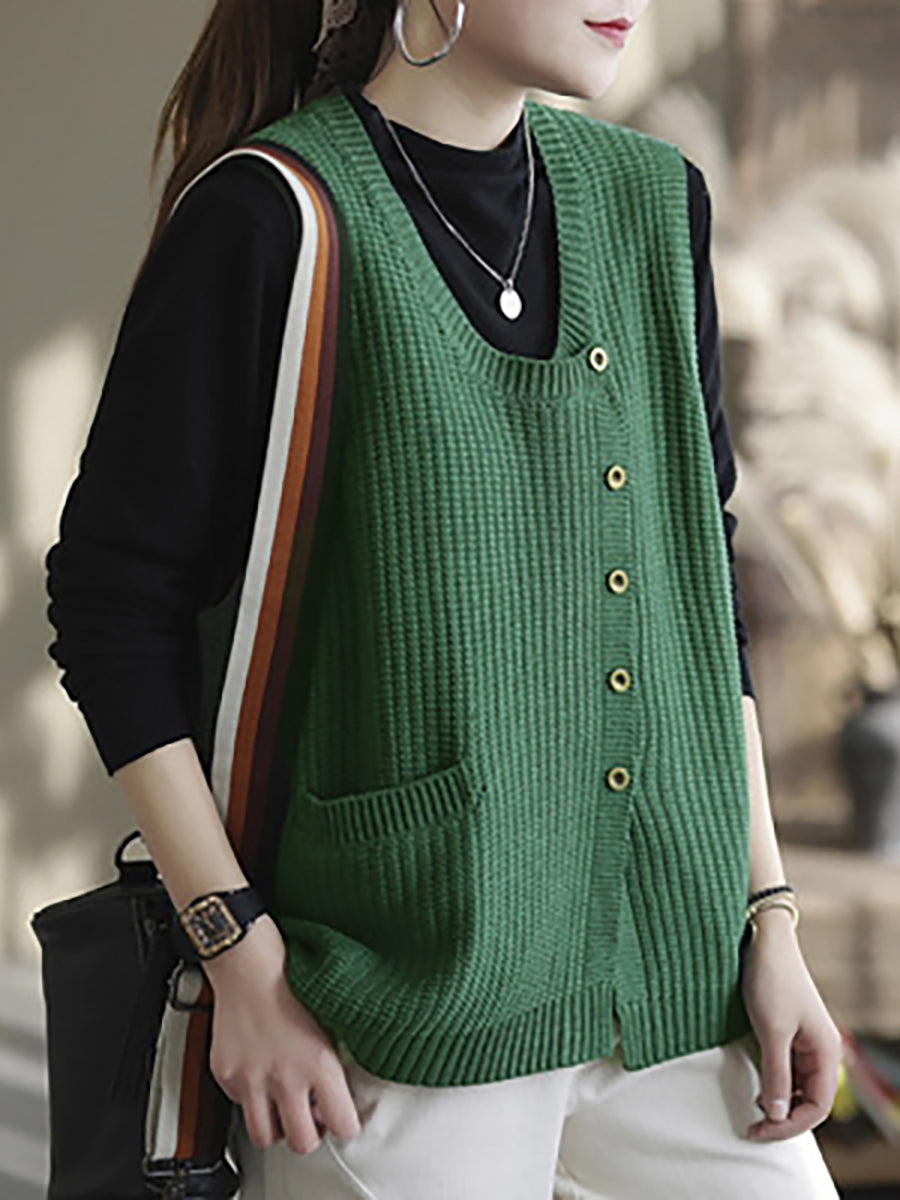 Well Tailored Sweater with a Graceful Silhouette