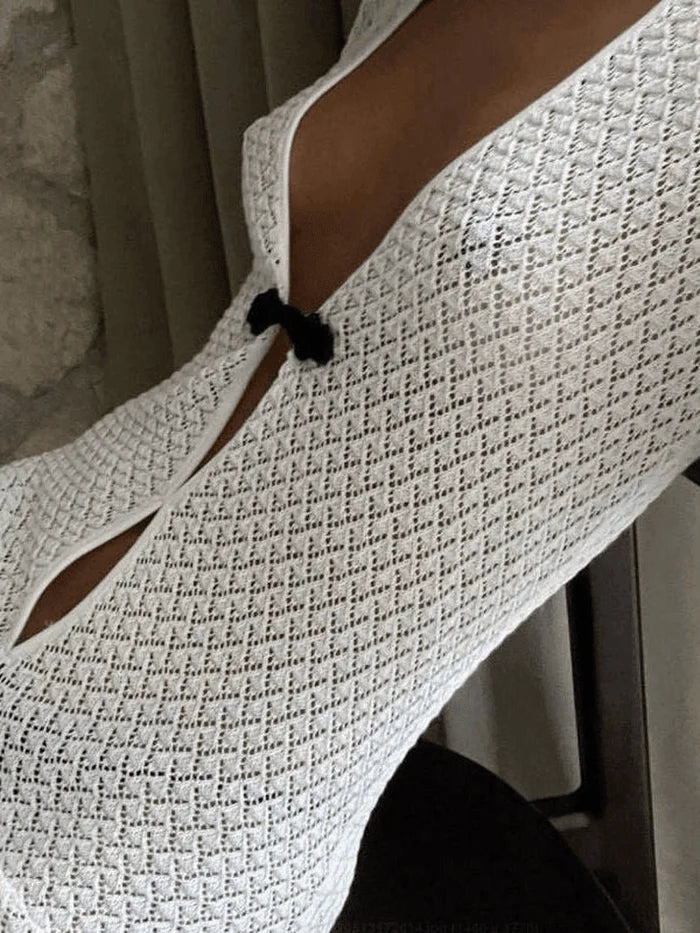 Effortlessly Elegant Dress with a Timeless Design