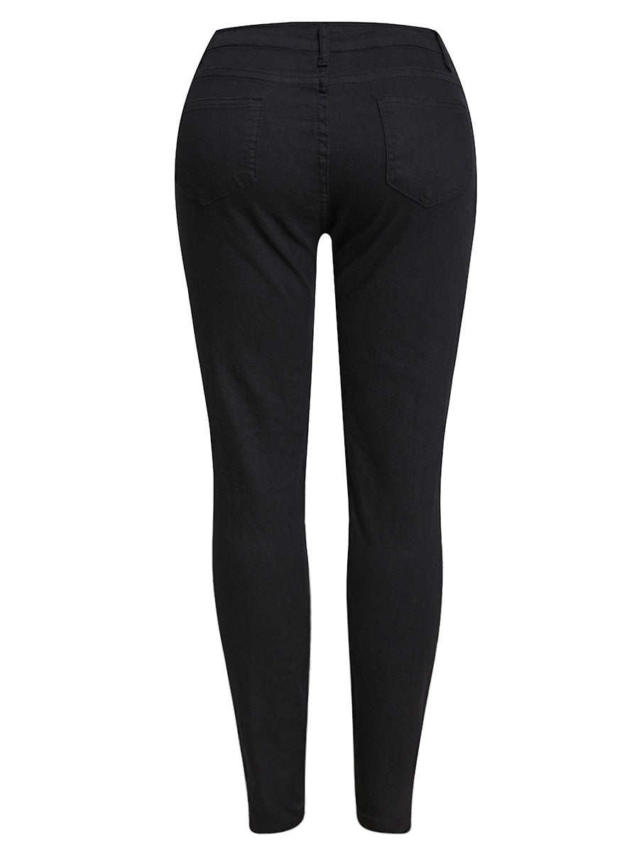 Polished Trousers with an Effortless Classic Look
