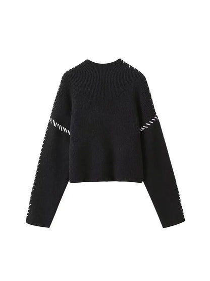 Well Tailored Sweater with a Graceful Silhouette