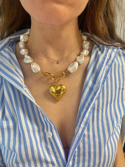Beautifully Finished Garment in a Timeless Design