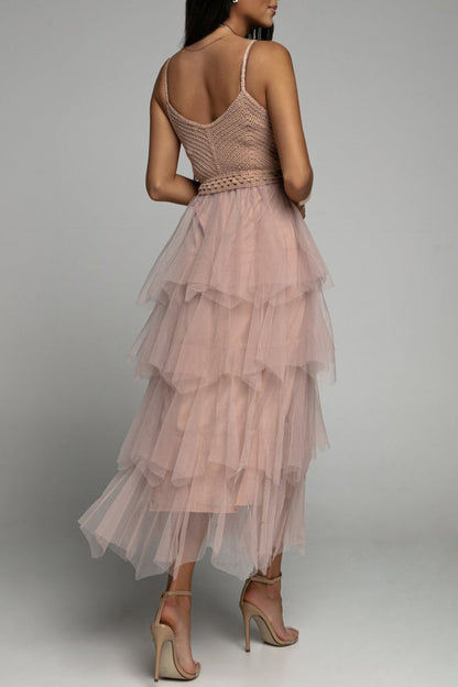 Beautifully Crafted Dress in a Classic Style