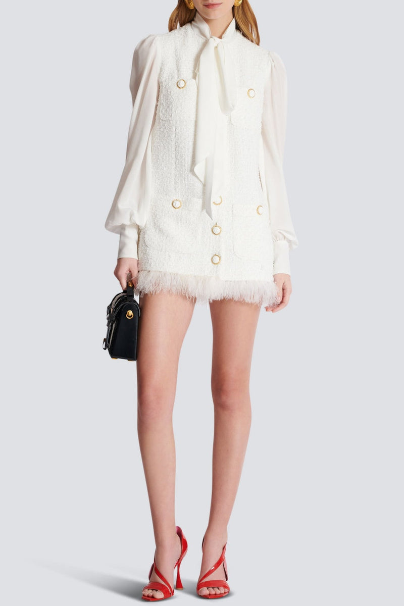 Effortlessly Elegant Dress with a Timeless Design