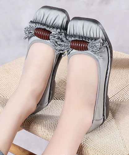 A Vintage Style Shoes with Delicate Timeless Details