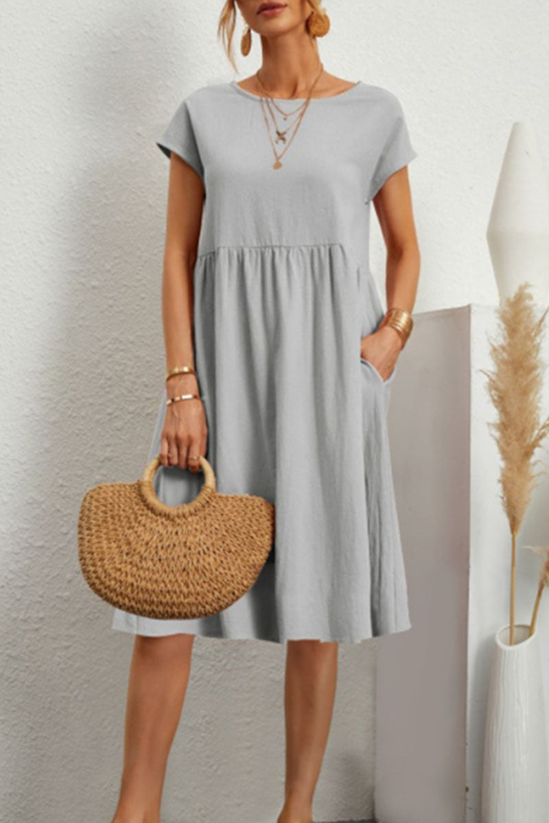 Sophisticated Dress with a Clean Classic Look