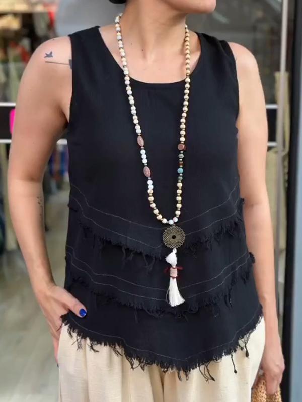 Polished Top with an Effortless Classic Look
