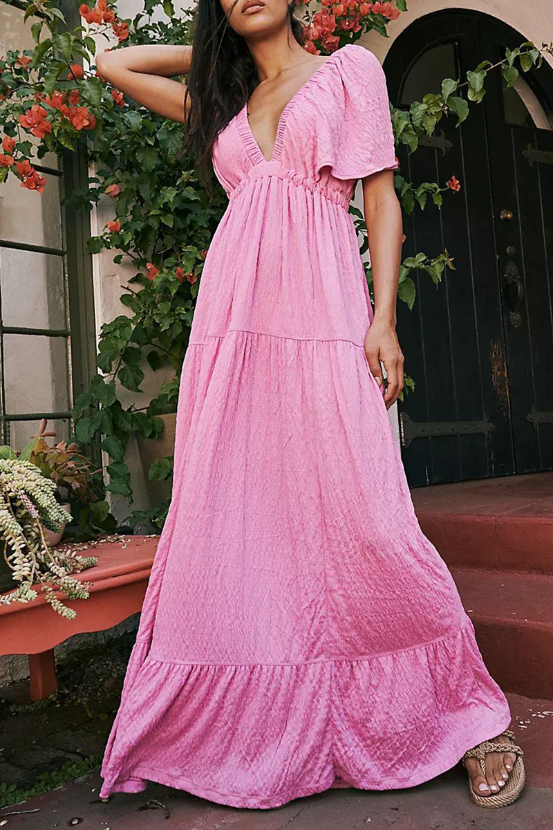Well Tailored Dress with a Graceful Silhouette