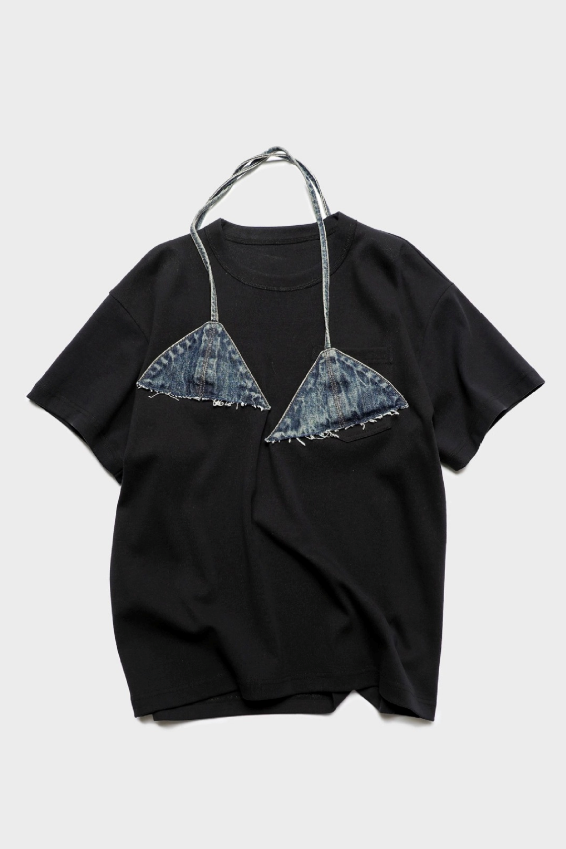 Beautifully Finished T-Shirt in a Timeless Design