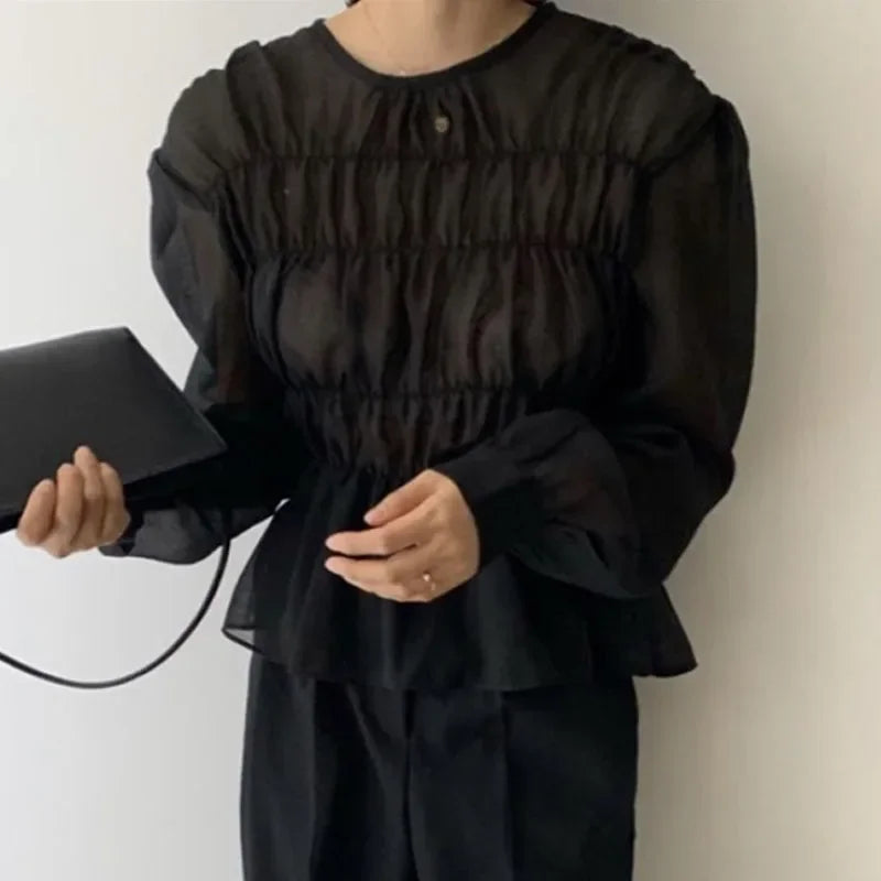 Elegantly Styled Blouse for Everyday Wear