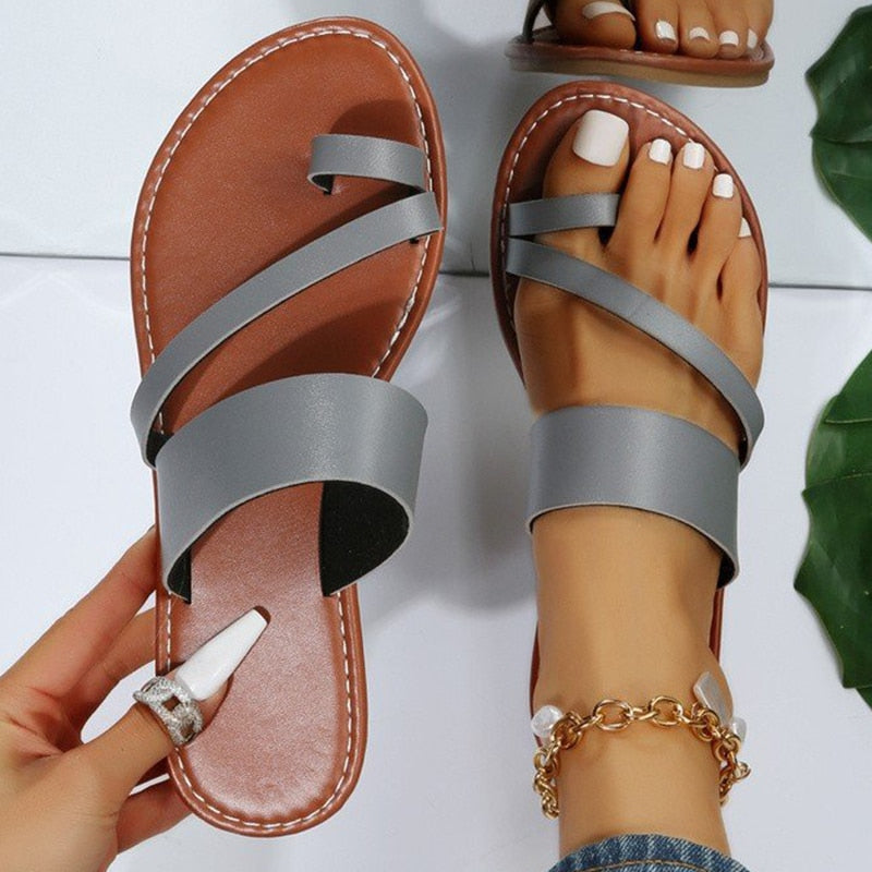 Well Tailored Shoes with a Graceful Silhouette