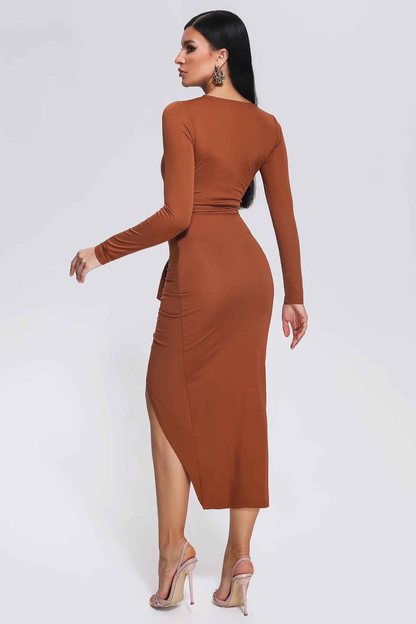 Classic Vintage Dress with a Flattering Fit