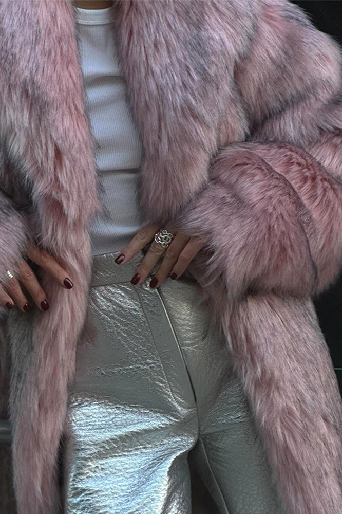 Elegantly Styled Coat for Everyday Wear