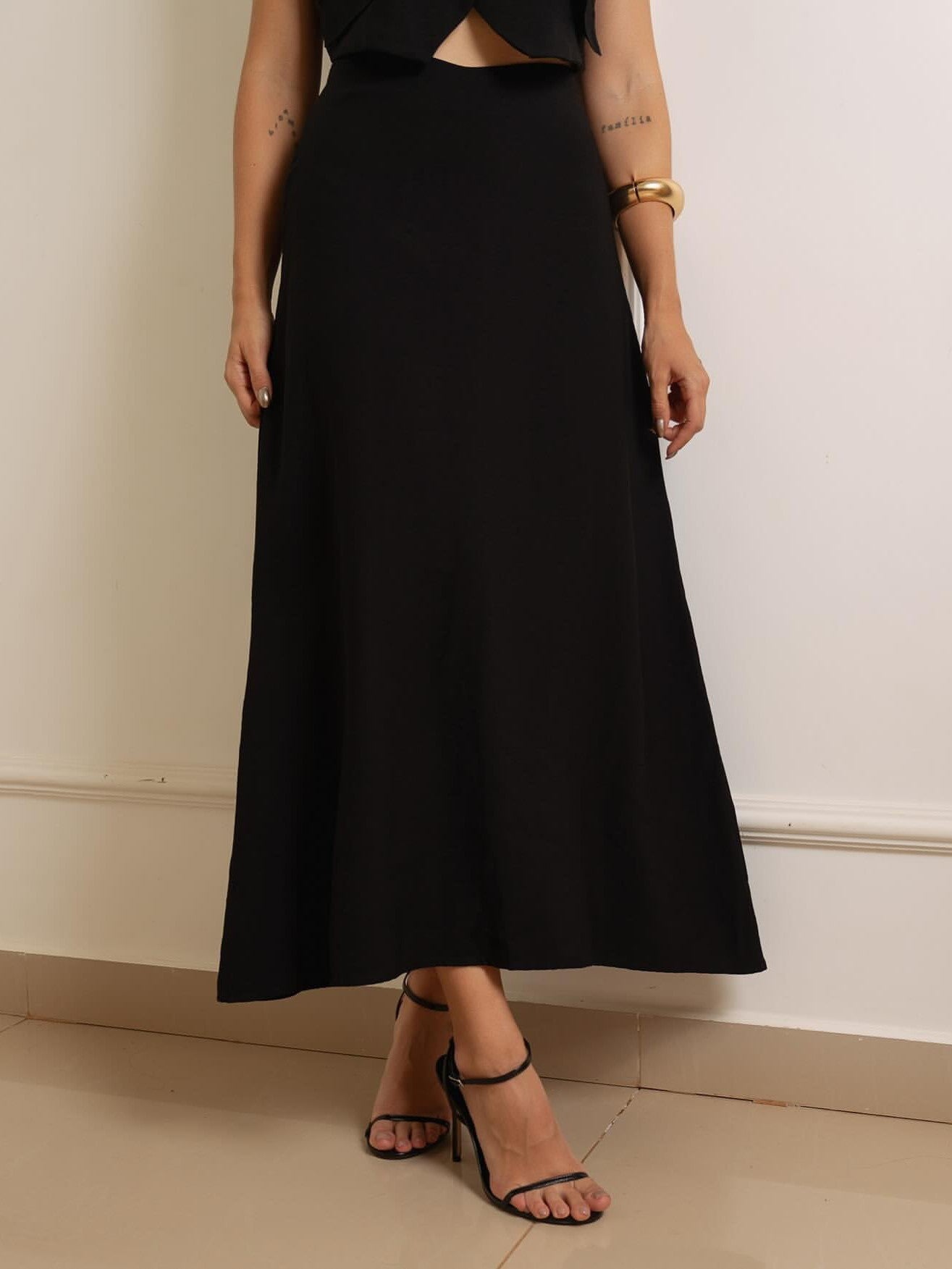 Elegantly Styled Coat for Everyday Wear