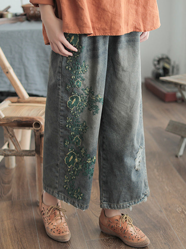 Elegantly Styled Pants for Everyday Wear