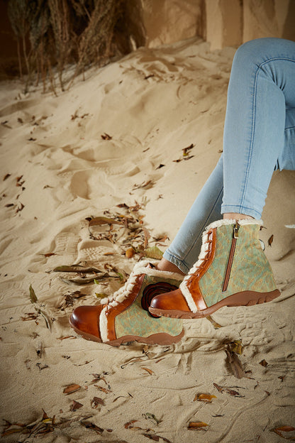 Beautifully Finished Boots in a Timeless Design