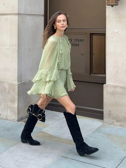 Polished Dress with an Effortless Classic Look