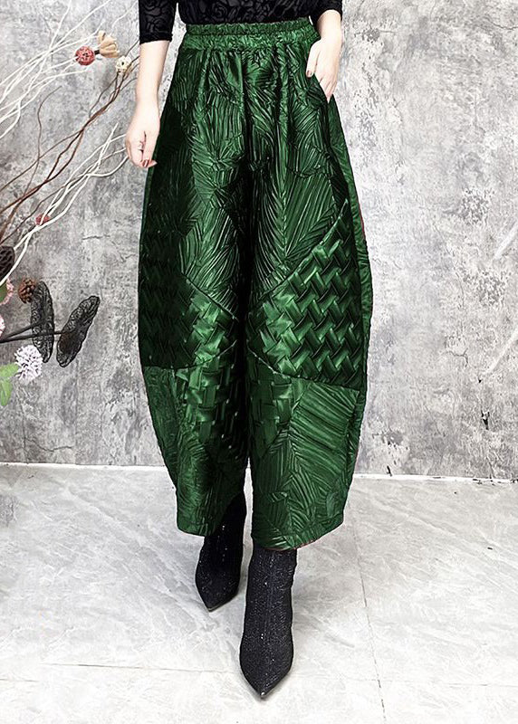 Classic Vintage Pants with a Flattering Fit