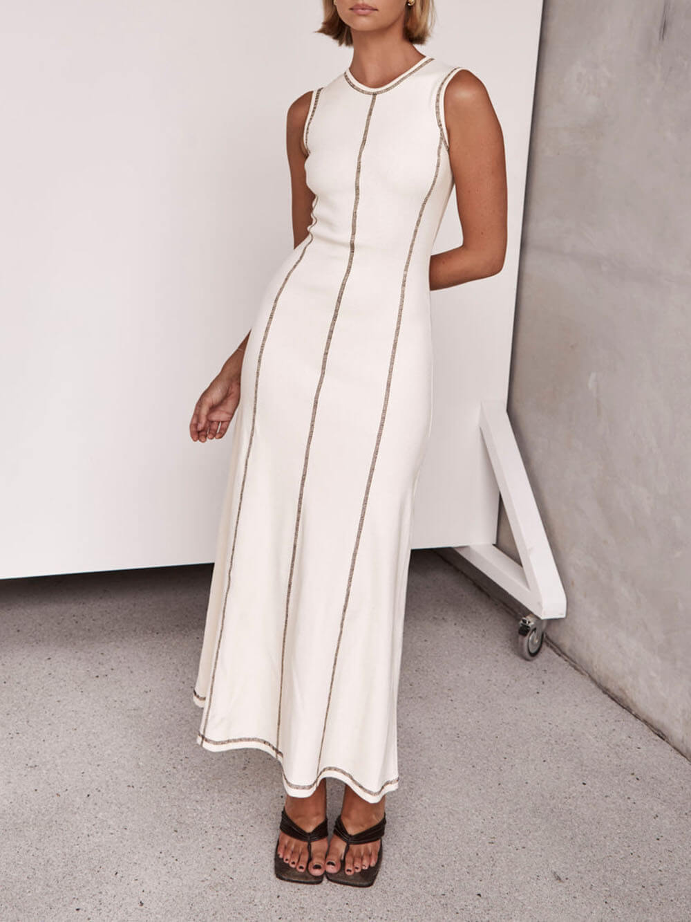 Classic Vintage & Enduringly Stylish Dress