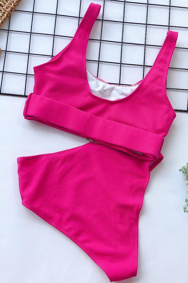 Classic Vintage Bikini with a Flattering Fit