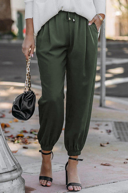Gracefully Styled Pants for Any Occasion