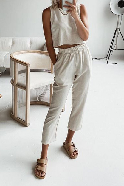 Sophisticated Garment with a Clean Classic Look