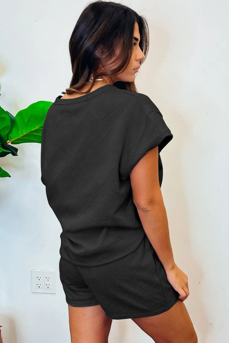 Well Tailored Garment with a Graceful Silhouette