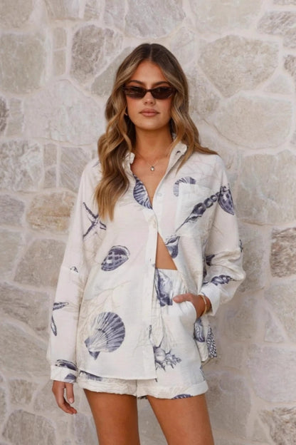 Classic Vintage Garment with a Flattering Fit