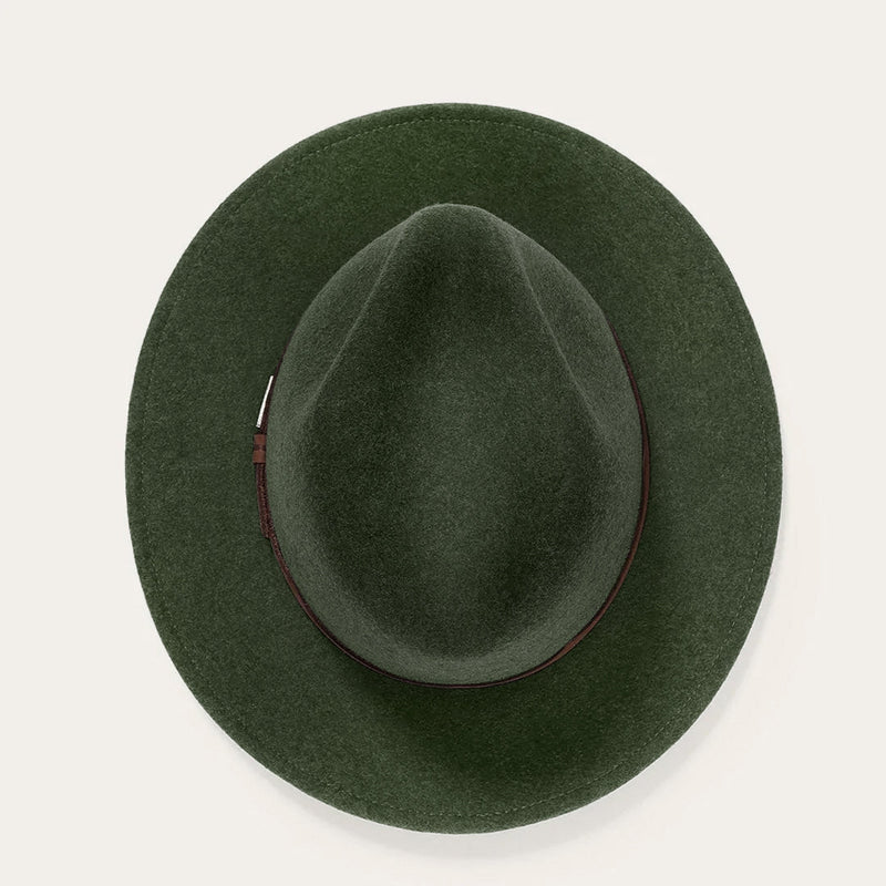 Polished Garment with an Effortless Classic Look