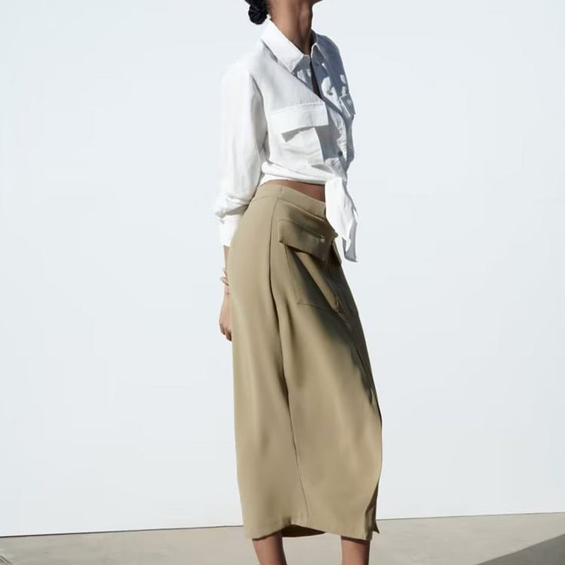 A Vintage Style Shirt with Delicate Timeless Details