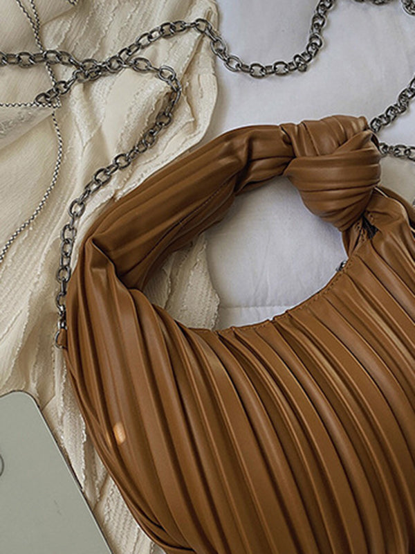Gracefully Styled Bag for Any Occasion