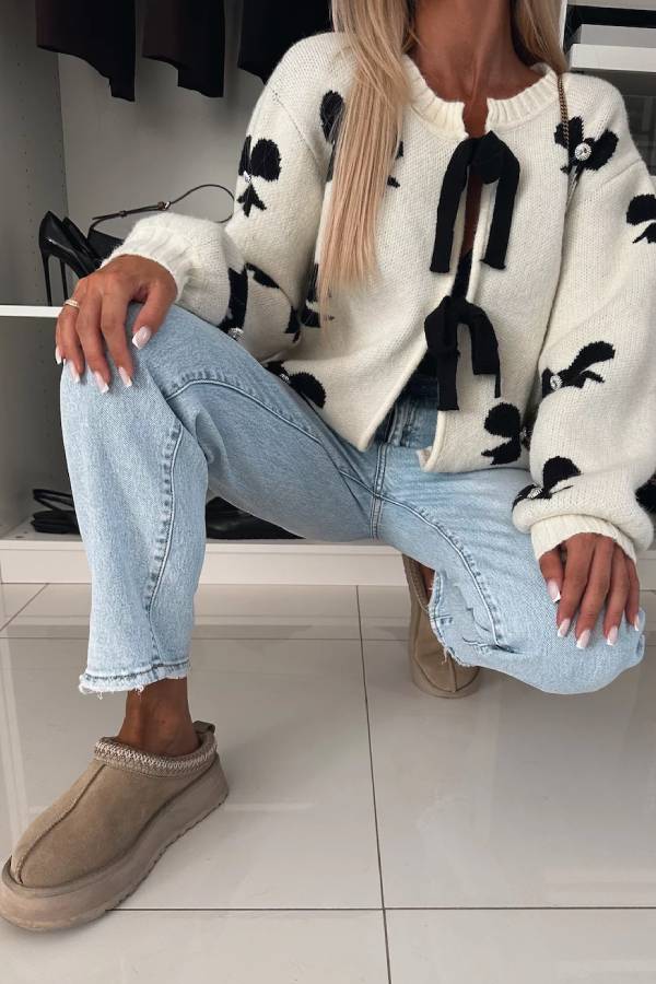Polished Cardigan with an Effortless Classic Look