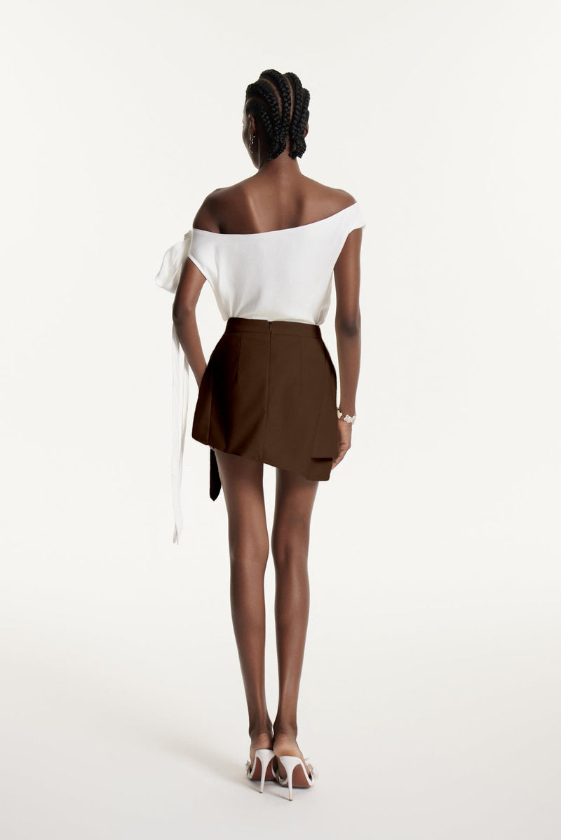 Polished Garment with an Effortless Classic Look