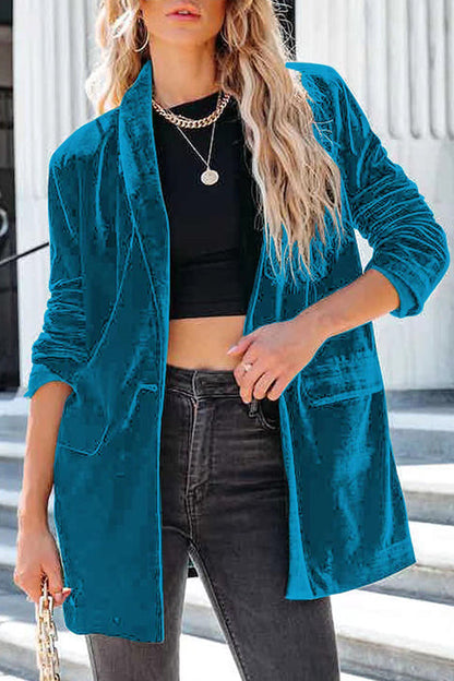 Effortlessly Elegant Jacket with a Timeless Design