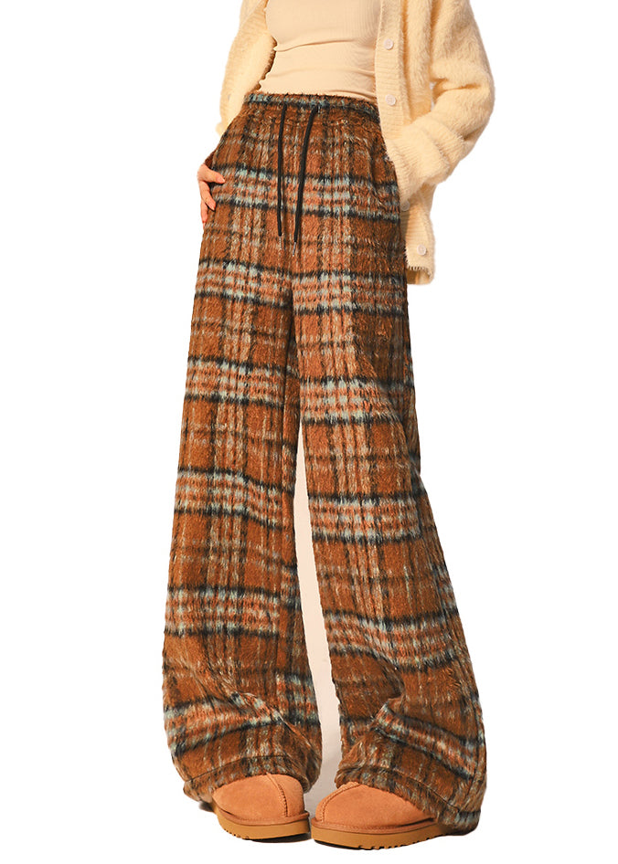 Elegantly Styled Pants for Everyday Wear