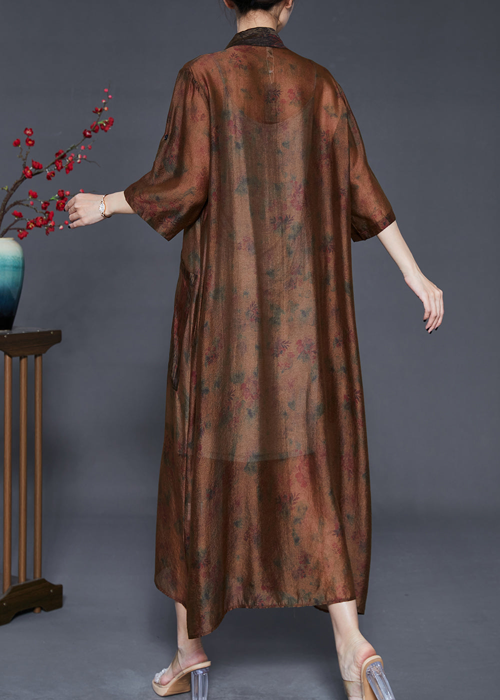 Classic Vintage Cardigan with a Flattering Fit